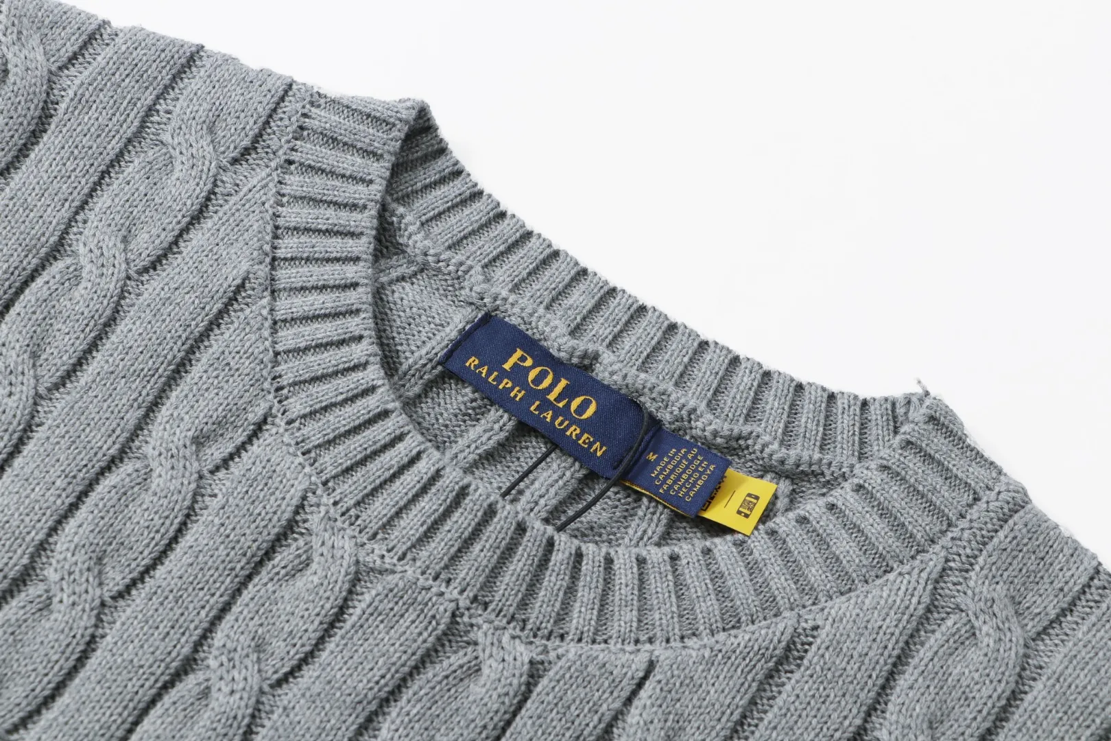 ：M 8802# ！👕 Size S M L XL 🎨 ， ， Classic 、 、 ， 、 、 ， ！ ， Quality ， ， ， 。😌 👔 ， 。 Classic ， ； ， ， hold 。💪 👫 。 ， ； ， 。 ， ， 。👗 💯Quality ， Quality 。 ， ，Quality ， 。👌